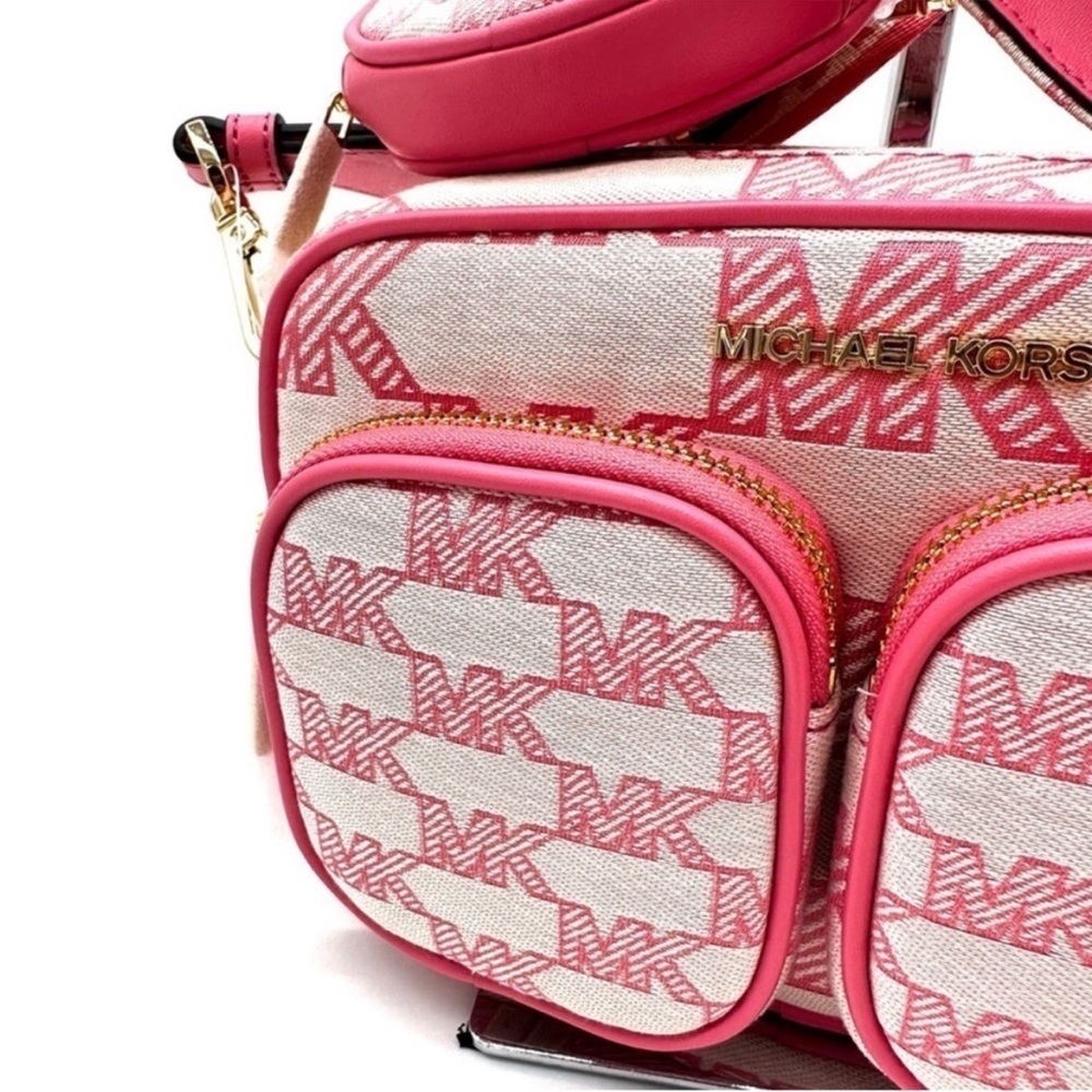 Michael Kors Jet Set Medium Crossbody Bag Tech Accessories Attached Tea Rose - Picture 7 of 13